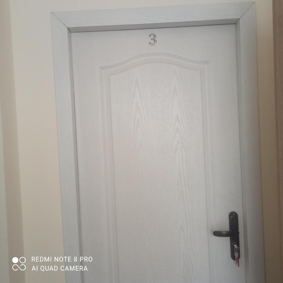 Стонел Apartment Велико Търново Екстериор снимка