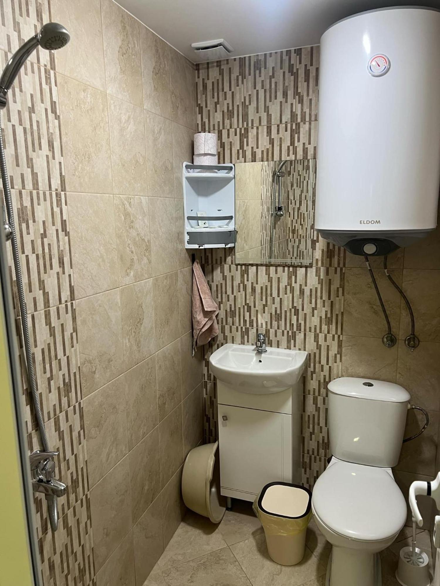 Стонел Apartment Велико Търново Екстериор снимка